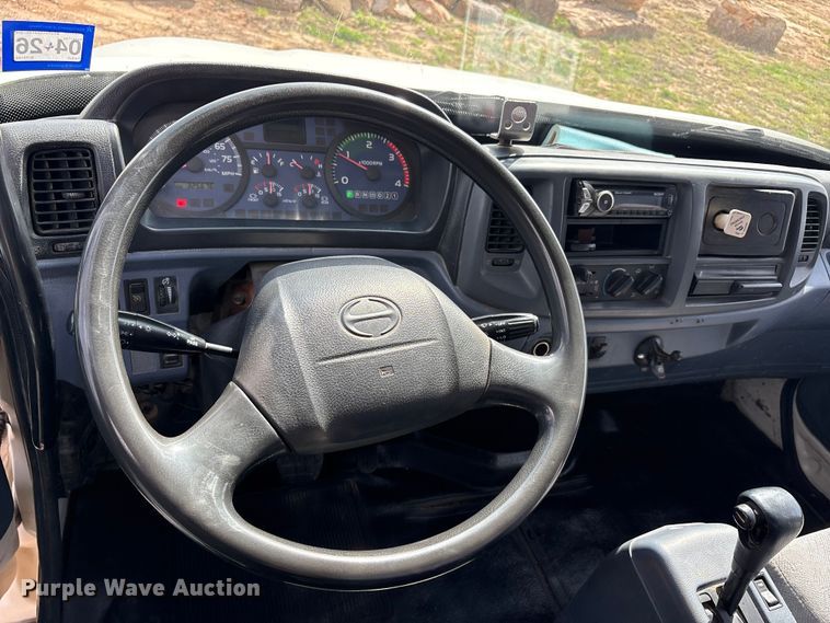 image for item EA7950 2008 Hino 268 utility / service truck