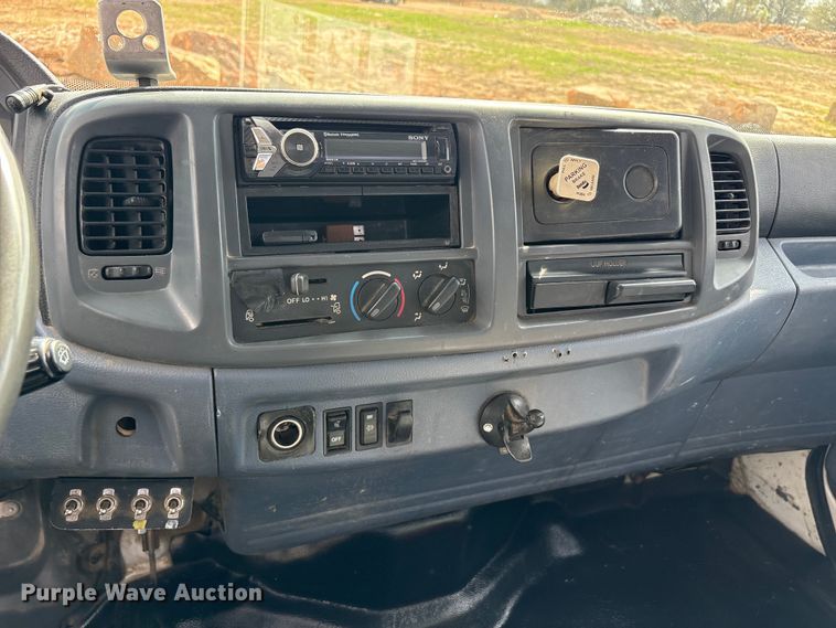 image for item EA7950 2008 Hino 268 utility / service truck