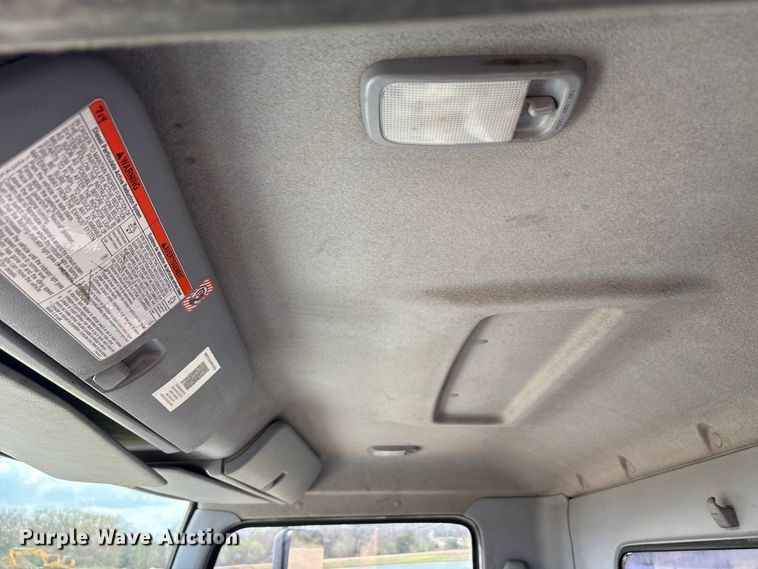 image for item EA7950 2008 Hino 268 utility / service truck