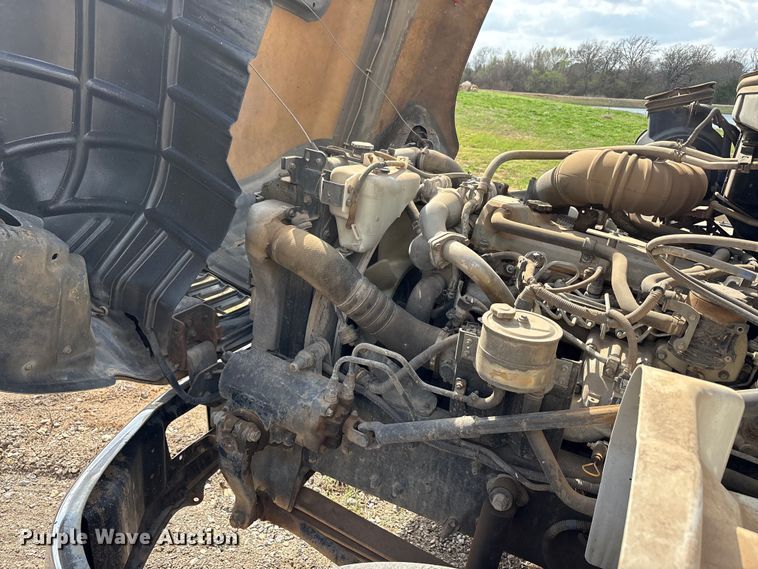 image for item EA7950 2008 Hino 268 utility / service truck