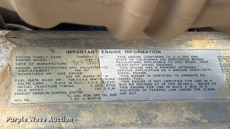 image for item EA7950 2008 Hino 268 utility / service truck