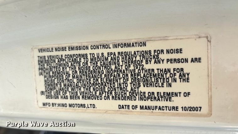 image for item EA7950 2008 Hino 268 utility / service truck