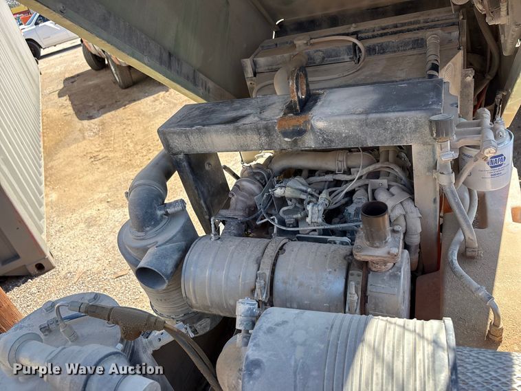 image for item EA7953 Sullair 185DDPQKU4F air compressor