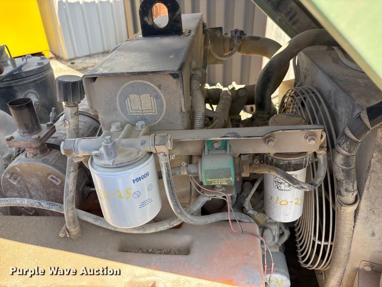 image for item EA7953 Sullair 185DDPQKU4F air compressor