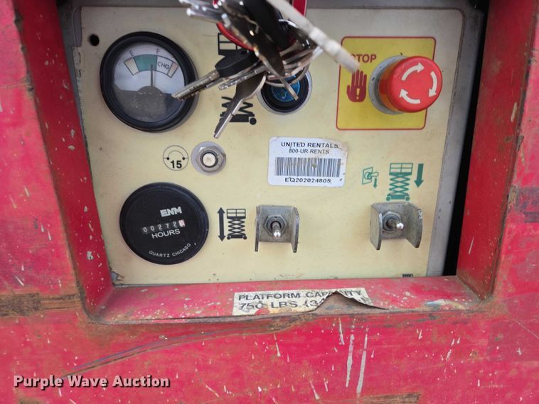 image for item EB1201 2015 MEC Crossover 2659 ERT scissor lift