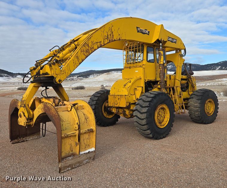 image for item EB1260 Pettibone Cary-Lift 204 material handler