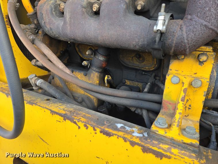 image for item EB1260 Pettibone Cary-Lift 204 material handler