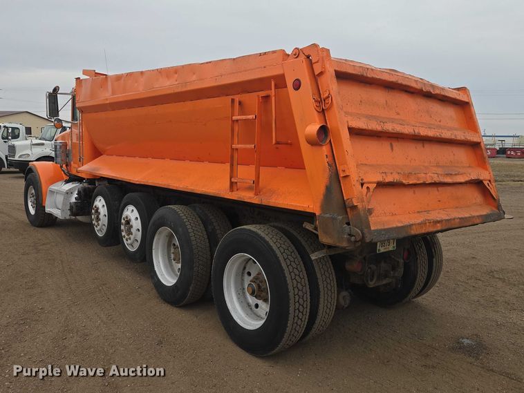 image for item EB1363 1997 Peterbilt 378 dump truck