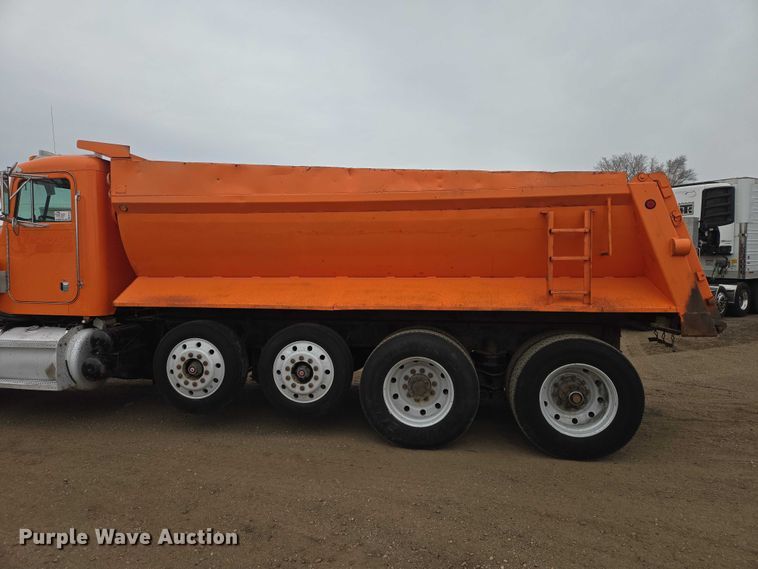 image for item EB1363 1997 Peterbilt 378 dump truck