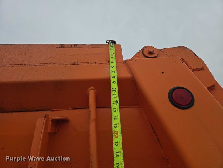 image for item EB1363 1997 Peterbilt 378 dump truck