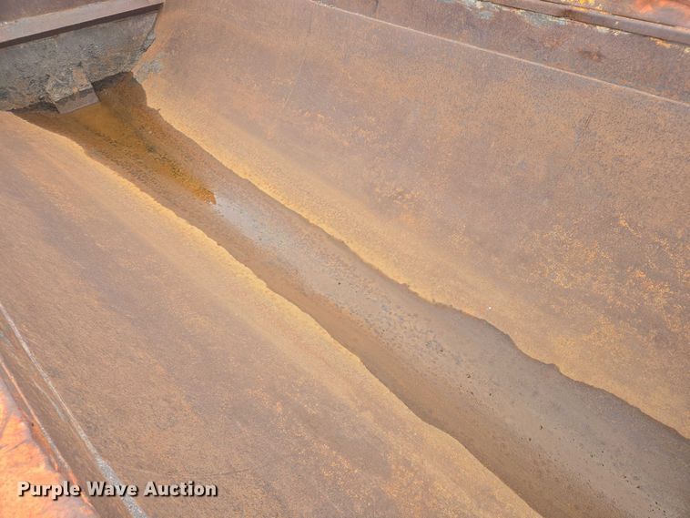 image for item EB1363 1997 Peterbilt 378 dump truck