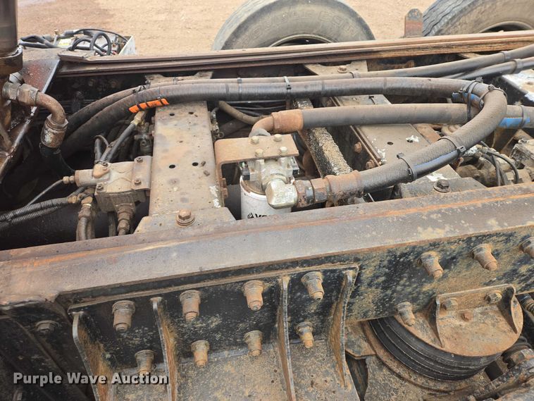 image for item EB1363 1997 Peterbilt 378 dump truck