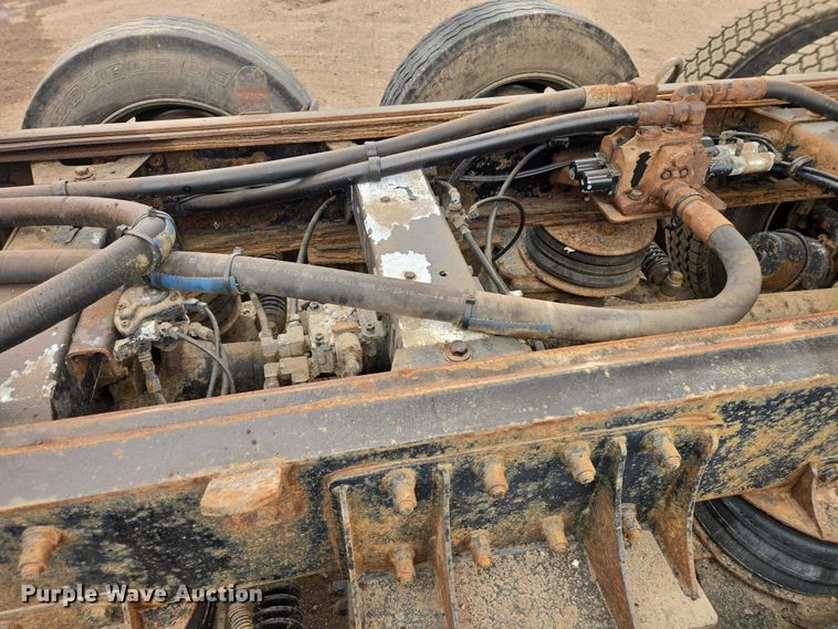 image for item EB1363 1997 Peterbilt 378 dump truck