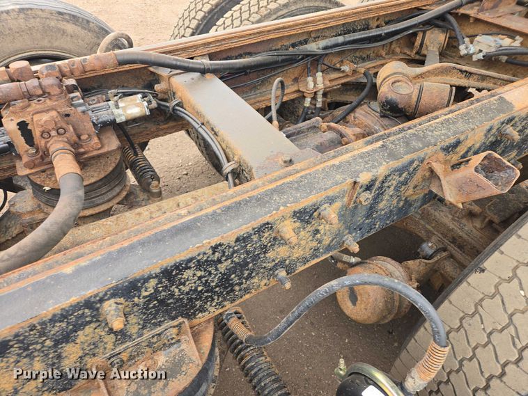 image for item EB1363 1997 Peterbilt 378 dump truck