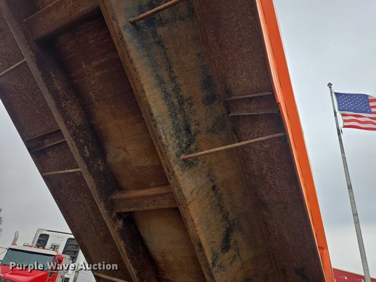 image for item EB1363 1997 Peterbilt 378 dump truck