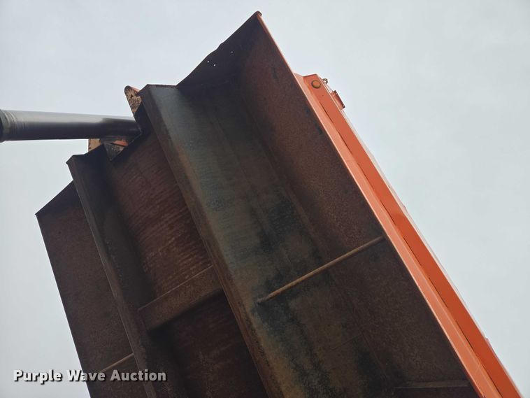 image for item EB1363 1997 Peterbilt 378 dump truck