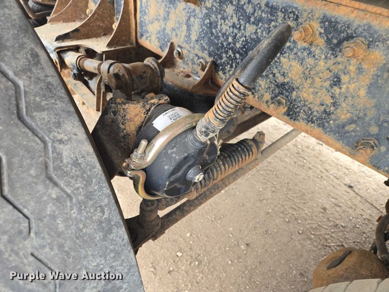 image for item EB1363 1997 Peterbilt 378 dump truck