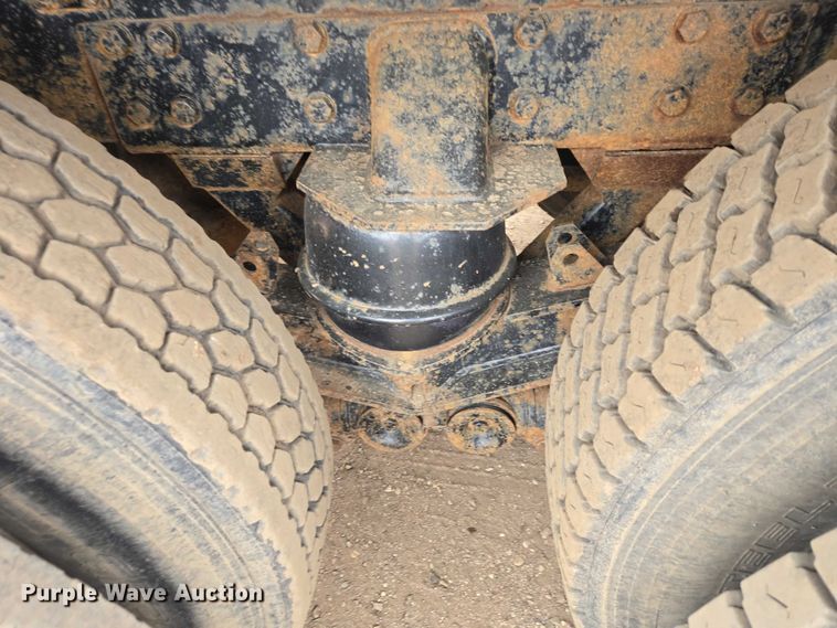 image for item EB1363 1997 Peterbilt 378 dump truck