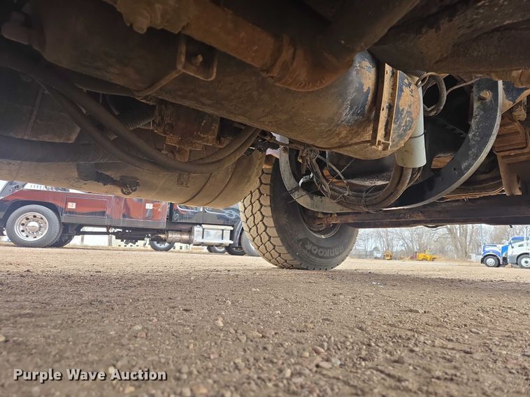 image for item EB1363 1997 Peterbilt 378 dump truck