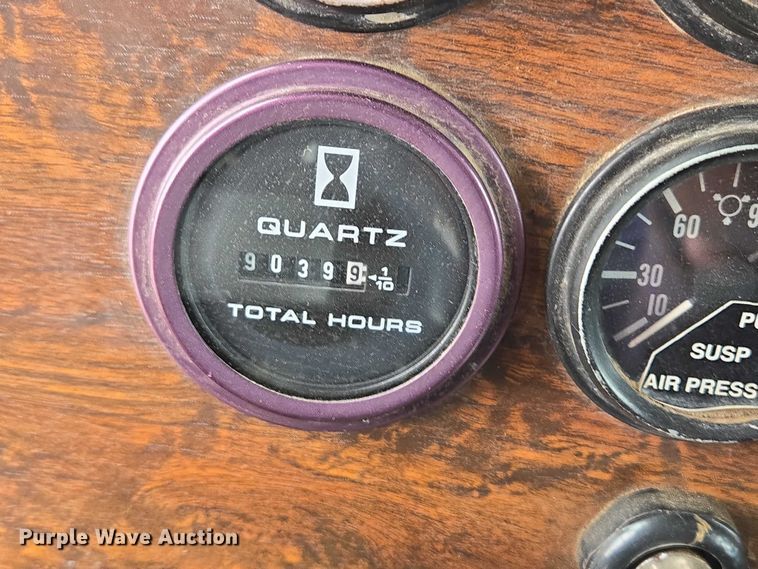 image for item EB1363 1997 Peterbilt 378 dump truck