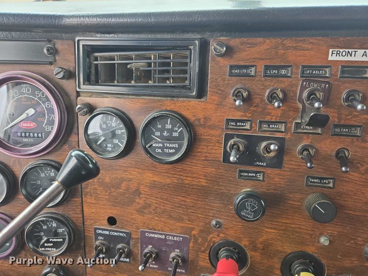 image for item EB1363 1997 Peterbilt 378 dump truck