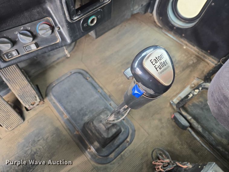 image for item EB1363 1997 Peterbilt 378 dump truck