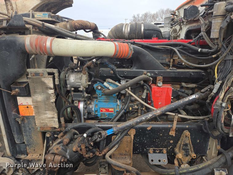 image for item EB1363 1997 Peterbilt 378 dump truck