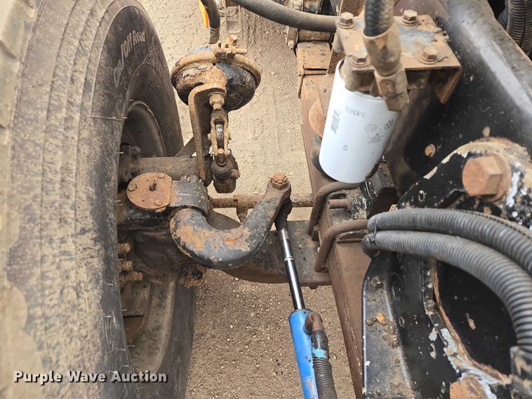 image for item EB1363 1997 Peterbilt 378 dump truck