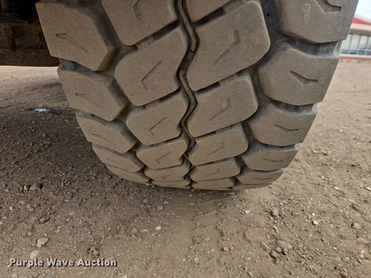 image for item EB1363 1997 Peterbilt 378 dump truck