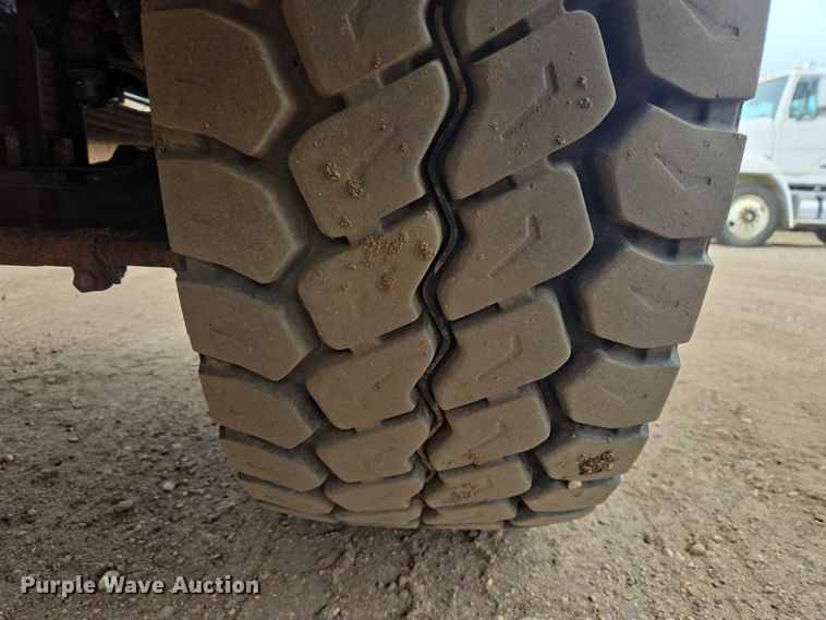 image for item EB1363 1997 Peterbilt 378 dump truck