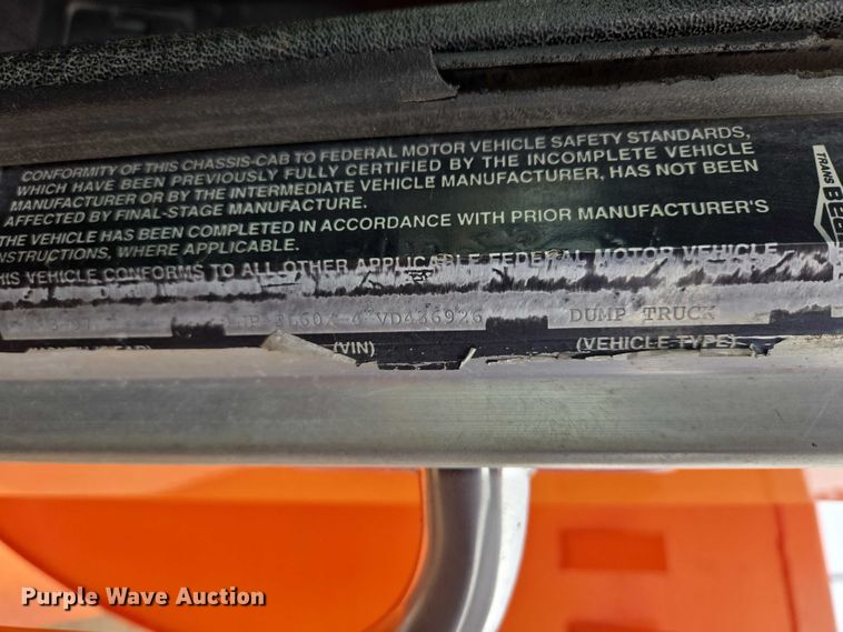 image for item EB1363 1997 Peterbilt 378 dump truck