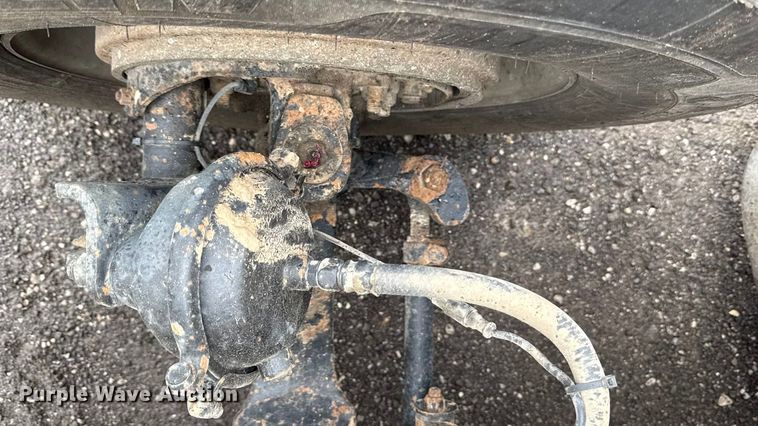 image for item EC4571 2006 Kenworth T800 dump truck