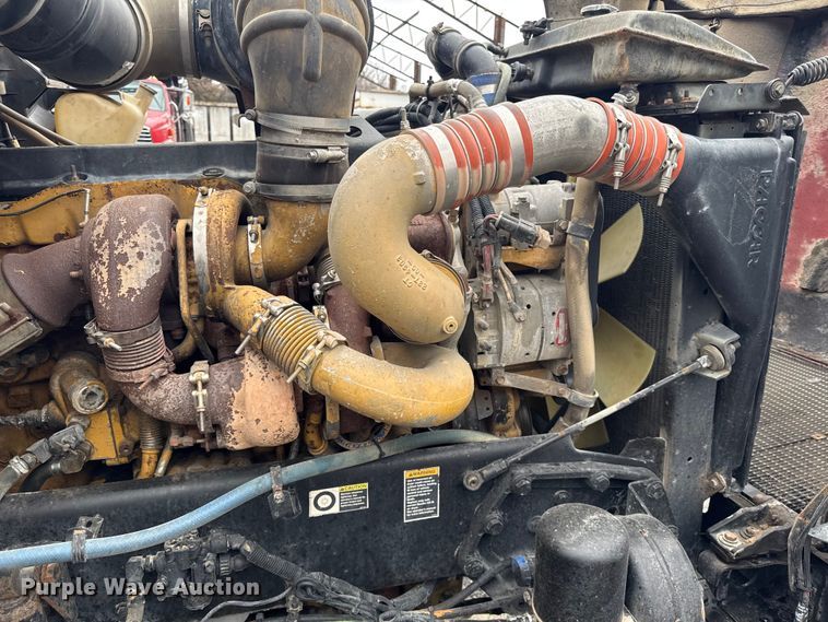 image for item EC4571 2006 Kenworth T800 dump truck