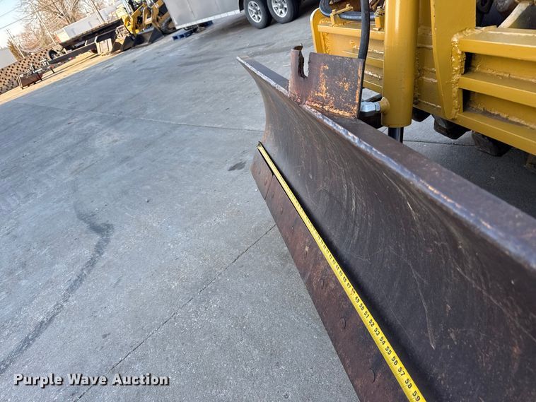 image for item EC4572 1996 Caterpillar CP-433C single drum vibratory roller