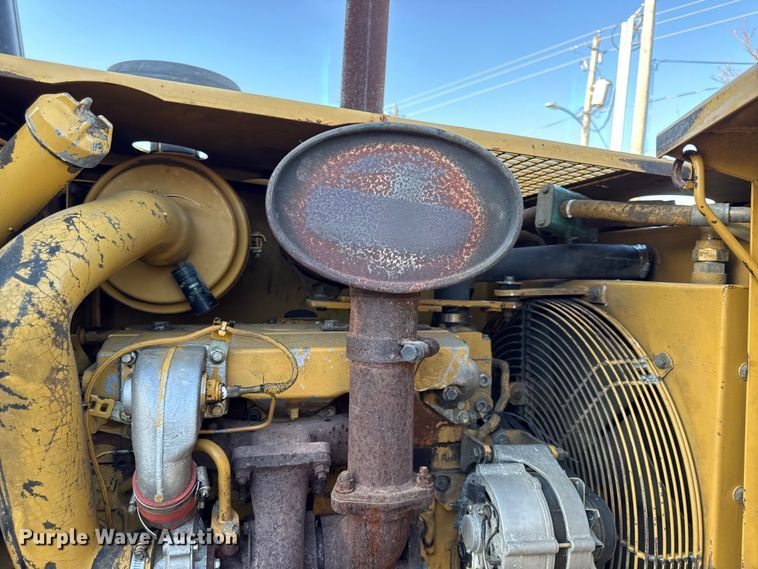 image for item EC4572 1996 Caterpillar CP-433C single drum vibratory roller