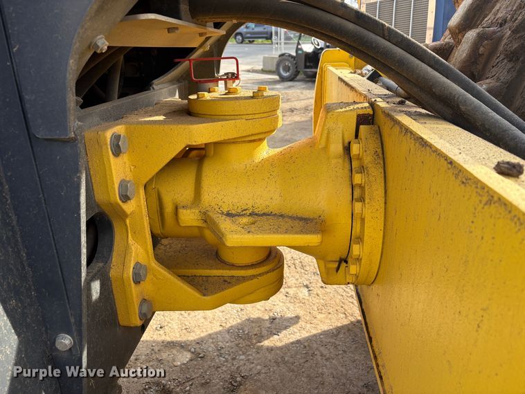 image for item EC8230 2017 Bomag BW 211 PD-5 single drum vibratory roller