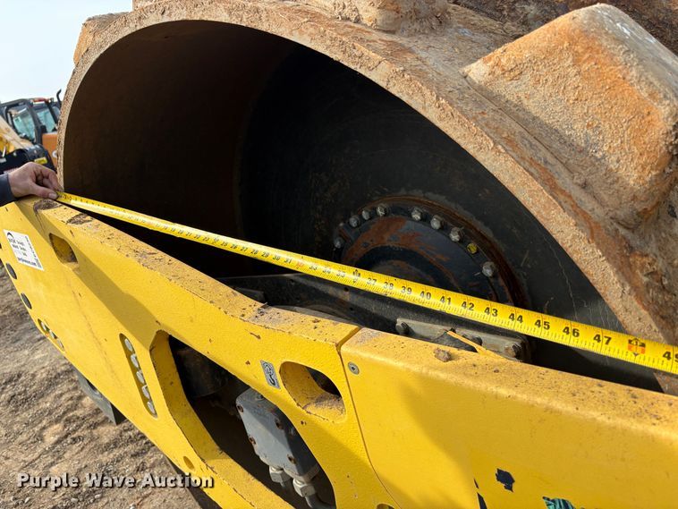 image for item EC8230 2017 Bomag BW 211 PD-5 single drum vibratory roller