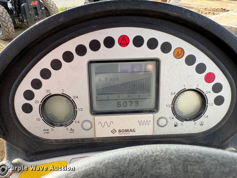 image for item EC8230 2017 Bomag BW 211 PD-5 single drum vibratory roller