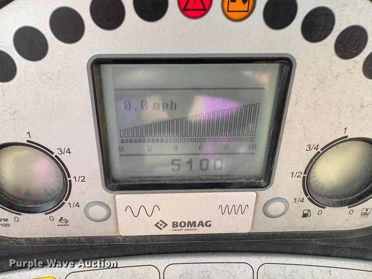 image for item EC8230 2017 Bomag BW 211 PD-5 single drum vibratory roller