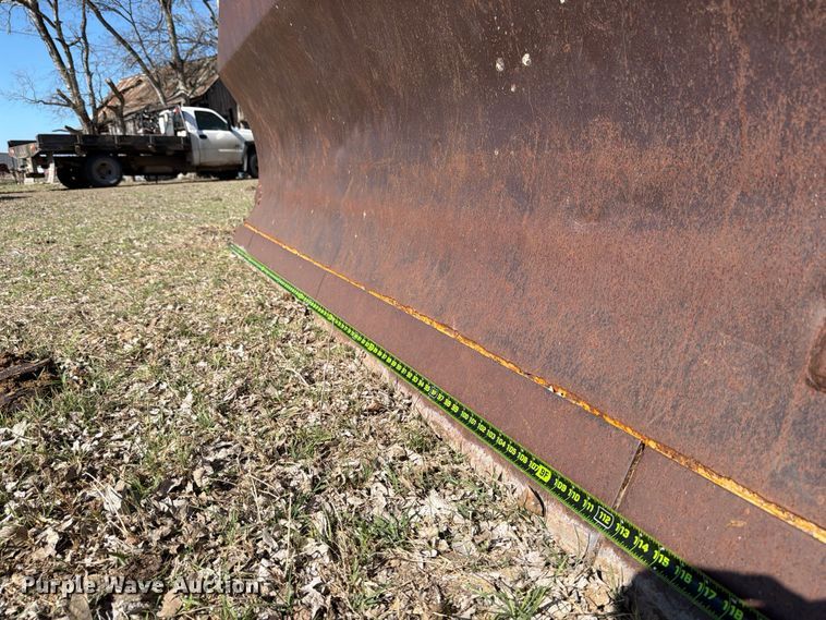 image for item ED5142 2003 Caterpillar D5N dozer