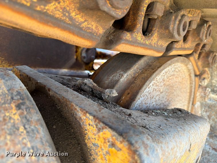 image for item ED5142 2003 Caterpillar D5N dozer