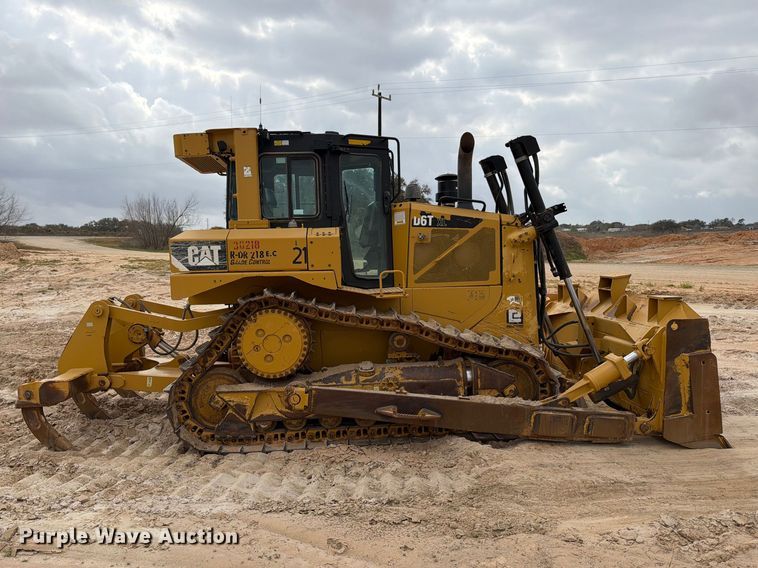 image for item ED5156 2017 Caterpillar D6T XL dozer