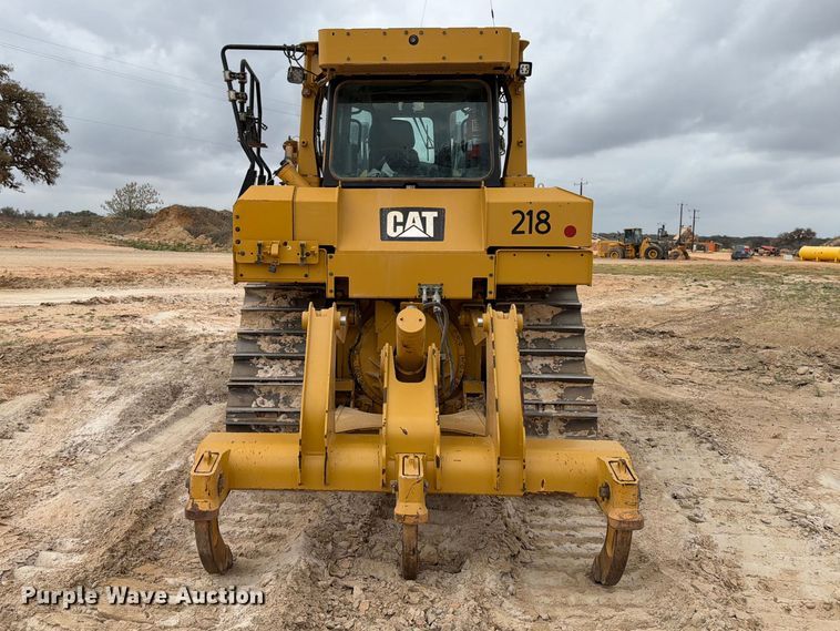 image for item ED5156 2017 Caterpillar D6T XL dozer
