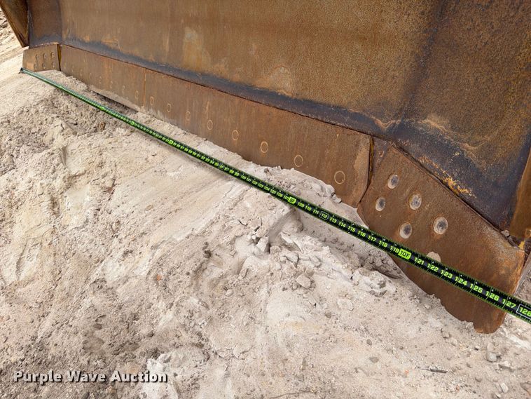 image for item ED5156 2017 Caterpillar D6T XL dozer