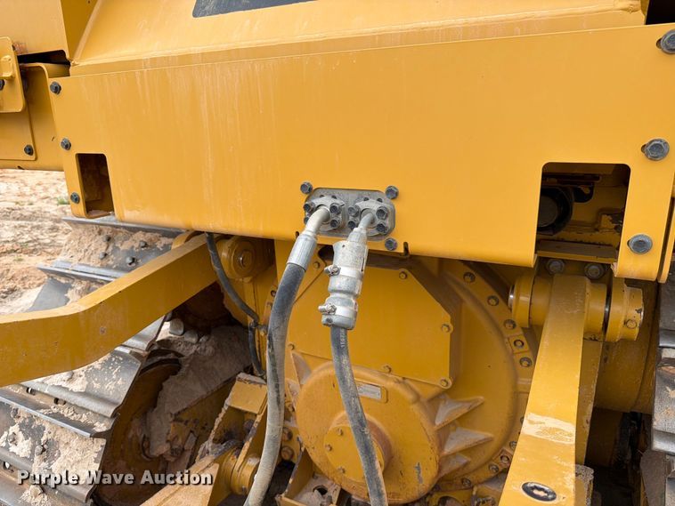 image for item ED5156 2017 Caterpillar D6T XL dozer