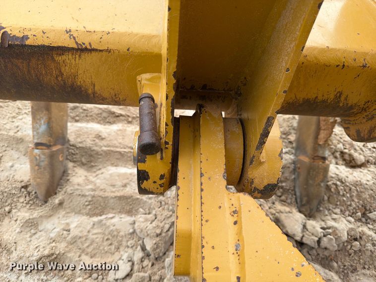 image for item ED5156 2017 Caterpillar D6T XL dozer