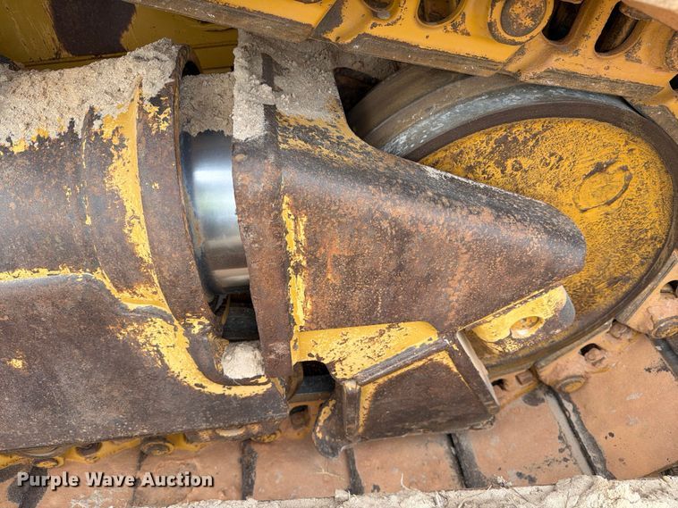 image for item ED5156 2017 Caterpillar D6T XL dozer