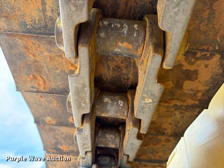 image for item ED5156 2017 Caterpillar D6T XL dozer