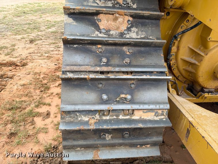 image for item ED5156 2017 Caterpillar D6T XL dozer