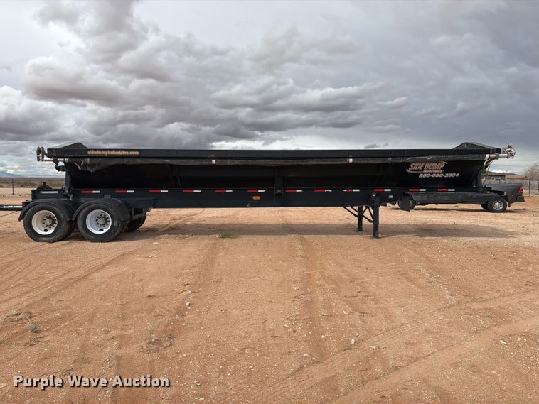image for item ED5159 2016 Side Dump Industries DS39BAH1R2R11 side dump trailer